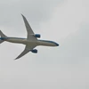 Boeing 787-9 Dreamliner bay trình diễn. (Ảnh: Bích Hà/Vietnam+)