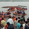 Lực lượng cứu hộ tìm kiếm nạn nhân sau vụ lật thuyền trên hồ thành phố Bhopal, Ấn Độ ngày 13/9/2019. (Nguồn: News Bharati/TTXVN)