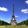 Bán đấu giá đoạn cầu thang nguyên thủy của tháp Eiffel