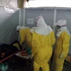 Liberia áp dụng một loạt biện pháp mạnh ngăn chặn virus Ebola
