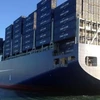 Tàu container lớn nhất của Anh chở được 200.000 tấn hàng hóa