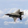 Một máy bay F-35 trong phi đội không kích hỗn hợp Mỹ. (Nguồn: AFP/TTXVN)