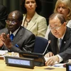 Tổng thư ký Liên hợp quốc Ban Ki-Moon (phải) tại một hội nghị quốc tế về Ebola ở New York. (Nguồn: AFP/TTXVN)