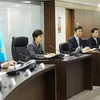 Tổng thống Hàn Quốc Park Geun-hye (thứ ba, trái) triệu tập cuộc họp an ninh khẩn cấp để thảo luận về tuyên bố của Triều Tiên thử thành công bom H. (Nguồn: Yonhap/TTXVN)
