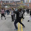 Mỹ: Baltimore ban bố tình trạng khẩn cấp và giới nghiêm