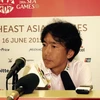 Huấn luyện viên Miura gửi lời xin lỗi tới cổ động viên Việt Nam. (Ảnh: Minh Chiến/Vietnam+)