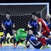 Futsal Việt Nam (áo đỏ) từng làm nên kỳ tích trước nhà vô địch châu Á Nhật Bản. (Ảnh: VFF)