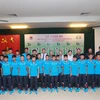 U15 Việt Nam trong buổi lễ công bố nhà tài trợ trước thềm Giải U15 quốc tế 2017. (Ảnh: VFF)