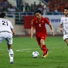 Tiền đạo chủ lực Công Phượng rời sân sớm, hàng công bế tắc trong trận cầu không bàn thắng nhưng tuyển Việt Nam vẫn làm nên lịch sử khi lần đầu giành vé chính thức tham dự Asian Cup 2019.