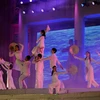 Một chương trình biểu diễn tại Festival Biển Nha Trang 2013. (Ảnh: Thanh Hà/TTXVN)