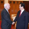 Thủ tướng Nguyễn Tấn Dũng tiếp các thượng nghị sỹ Hoa Kỳ