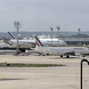 Giao thông hàng không ở Pháp có nguy cơ hỗn loạn vì đình công