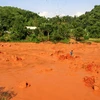 Tập trung khắc phục sự cố vỡ đập chứa chất thải bùn đỏ tại Yên Bái
