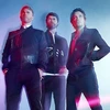 Ba thành viên Take That tái xuất với album mới mang tên "III"
