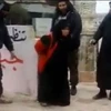 Một phụ nữ Hồi giáo bị al-Qaeda xử bắn công khai vì ngoại tình