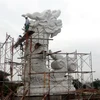 Đà Nẵng lắp đặt thành công tượng “Cá chép hóa rồng” nặng 200 tấn