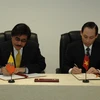 Quang cảnh Lễ ký Văn kiện Thiết lập quan hệ ngoại giao giữa Việt Nam và Bhutan năm 2012. (Ảnh: TTXVN)