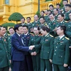 Chủ tịch nước Trương Tấn Sang với các đại biểu. (Ảnh: Trọng Đức/TTXVN)