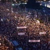 Người dân Hy Lạp tham gia tuần hành tại Athens ngày 29/6. (Nguồn: AFP/TTXVN)