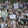 Hàng chục nghìn người tuần hành phản đối kế hoạch kinh tế khắc khổ tại Athens ngày 3/7. (Nguồn: AFP/TTXVN)