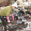 Nan giải xử lý hàng trăm tấn phế thải chôn vùi tại làng nghề Đông Mai