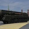 Tên lửa đạn đạo xuyên lục địa Yars RS-24 tham gia lễ duyệt binh kỷ niệm 70 Ngày Chiến thắng ở thủ đô Moskva ngày 9/5. (Nguồn: AFP/TTXVN)