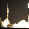 Tàu vũ trụ Liên hợp TMA-17M của Nga rời bệ phóng và bay vào quỹ đạo, bắt đầu hướng về Trạm Vũ trụ quốc tế (ISS). (Nguồn: AFP/TTXVN)
