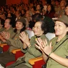 Các nữ cựu thanh niên xung phong. (Ảnh: Nguyễn Thủy/TTXVN)