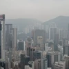 Các tòa nhà cao tầng ở Hong Kong. (Nguồn: AFP-TTXVN)