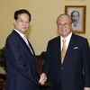 Thủ tướng Nguyễn Tấn Dũng tiếp ông Tsutomu Takebe, Cố vấn đặc biệt Liên minh nghị sỹ hữu nghị Nhật-Việt đang có chuyến thăm và làm việc tại Việt Nam. (Ảnh: Đức Tám/TTXVN)
