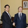 Thủ tướng Nguyễn Tấn Dũng tiếp Đại sứ, Trưởng đại diện Phái đoàn Liên minh châu Âu tại Việt Nam Bruno Angelet. (Ảnh: Đức Tám/TTXVN)