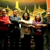 Các Đại sứ ASEAN tại CH Séc chụp ảnh chung tại chương trình. (Ảnh: Trần Quang Vinh/TTXVN)