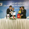 Các đơn vị xúc tiến thưuơng mại, đầu tư Việt Nam - Hàn Quốc ký kết hợp tác. (Ảnh: Mỹ Phương/Vietnam+)