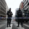 Cảnh sát Bỉ làm nhiệm vụ tại khu vực gần ga tàu điện ngầm Maalbeek ở thủ đô Brussels ngày 23/3. (Nguồn: AFP/TTXVN)