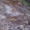 Hiện trường vụ sập mỏ đá tại bản Pọong, xã Phú Nghiêm, huyện Quan Hóa. (Ảnh: Hoa Mai/TTXVN)