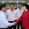 Chủ tịch Quốc hội Nguyễn Thị Kim Ngân với cử tri huyện Phong Điền. (Ảnh: Trọng Đức/TTXVN)