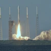 Tên lửa đẩy Atlas V mang theo tàu không gian OSIRIS-REx rời bệ phóng tại Căn cứ không quân Cape Canaveral, bang Florida (Mỹ) ngày 8/9. (Nguồn: AFP/TTXVN)