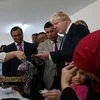 Ngoại trưởng Johnson thăm một trại tị nạn của người Syria. (Nguồn: news.sky.com)