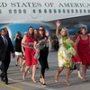 Bà Jill Biden xuống sân bay La Habana. (Nguồn: Reuters)