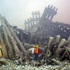 Cảnh đổ nát tại Trung tâm Thương mại thế giới ở thành phố New York, Mỹ, sau vụ tấn công ngày 11/9/2001. (Nguồn: AFP/TTXVN)