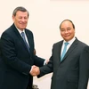Thủ tướng Nguyễn Xuân Phúc tiếp ông Rodolfo Nin Novoa, Bộ trưởng Ngoại giao Cộng hòa Đông Uruguay đang thăm chính thức Việt Nam. (Ảnh: Thống Nhất/TTXVN)