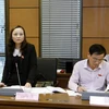 Đại biểu Quốc hội tỉnh Thanh Hóa Cầm Thị Mẫn thảo luận tại tổ. (Ảnh: An Đăng/TTXVN)