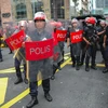 Cảnh sát chống bạo động được triển khai để đối phó với cuộc biểu tình ở Kuala Lumpur ngày 16/9/2015. Ảnh minh họa. (Nguồn: AFP/TTXVN)
