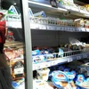 Hàng hóa bày bán tại một siêu thị ở Saint Petersburg (Nga) ngày 7/8/2014. (Nguồn: AFP/TTXVN)