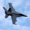 Máy bay Boeing F/A-18 Super Hornet bay trình diễn tại Triển lãm hàng không Farnborough ở Anh ngày 12/7. (Nguồn: AFP/TTXVN)