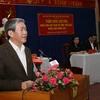 Thường trực Ban Bí thư Đinh Thế Huynh trả lời ý kiến cử tri tại phường Hải Châu 2. (Ảnh: Trần Lê Lâm/TTXVN)