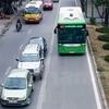 Xe buýt nhanh khi có được làn đường thông thoáng, không bị cản trở. (Ảnh: Minh Chiến/Vietnam+)