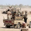Lực lượng Chính phủ Yemen sau khi giành quyền kiểm soát phía đông nam thị trấn Mokha từ phiến quân Houthi ngày 23/1. (Nguồn: AFP/TTXVN)