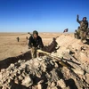 Các binh sỹ Iraq chuẩn bị tiến vào khu vực Tây Mosul ngày 18/2. (Nguồn: AFP/TTXVN)