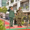 Lễ đón chính thức Tổng tham mưu trưởng Phan Văn Giang tại Trụ sở Bộ Tổng tư lệnh Quân đội Hoàng gia Campuchia. (Ảnh: Phan Minh Hưng/TTXVN)